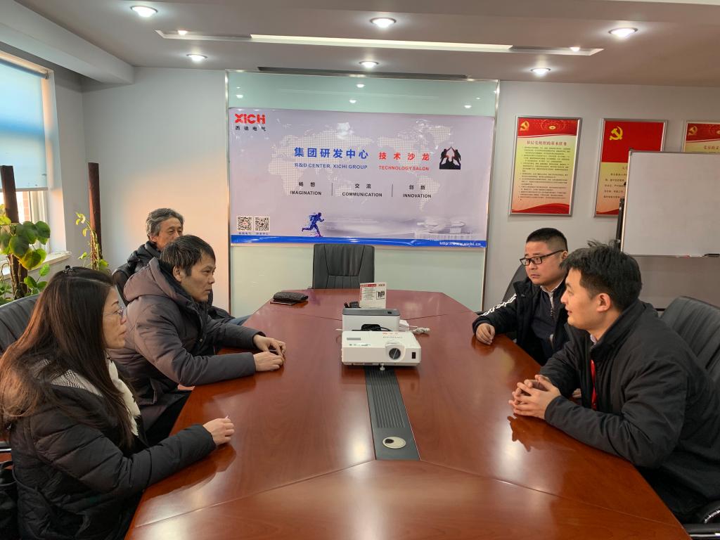 beat365在线体育官网登录入口院长岳忠玉、副院长丁琦一行与企业方交谈