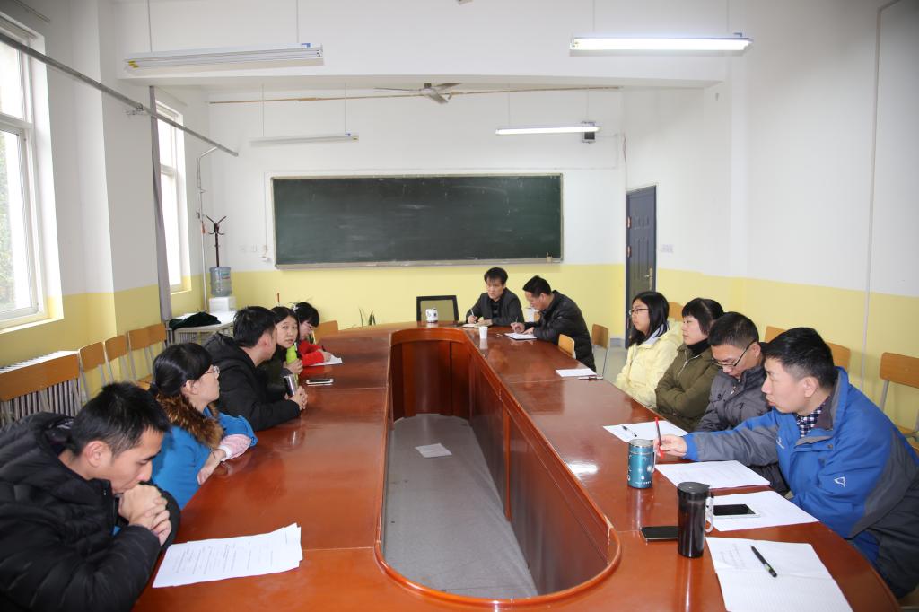 beat365在线体育官网登录入口召开数学建模竞赛总结座谈会