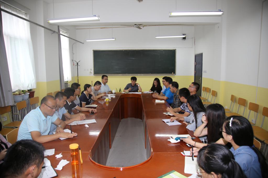 beat365在线体育官网登录入口召开全体党员大会